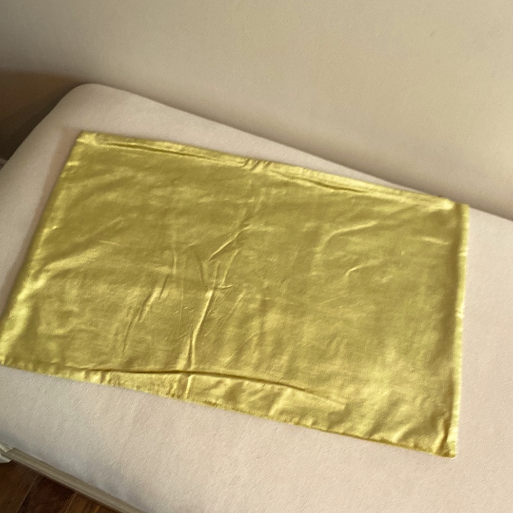 New Williams Sonoma pillow cover in a chartreuse yellow/green velvet/oat back.